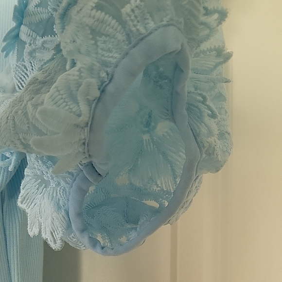 Dolan Anthropologie Lace Puff Sleeve Ribbed Knit Top Light Blue Women’s Small - Picture 8 of 11